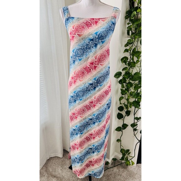 Mlle Gabrielle Blue & Pink Floral Soft Flowy Boho Maxi Dress - Plus Size 18 - Picture 2 of 8